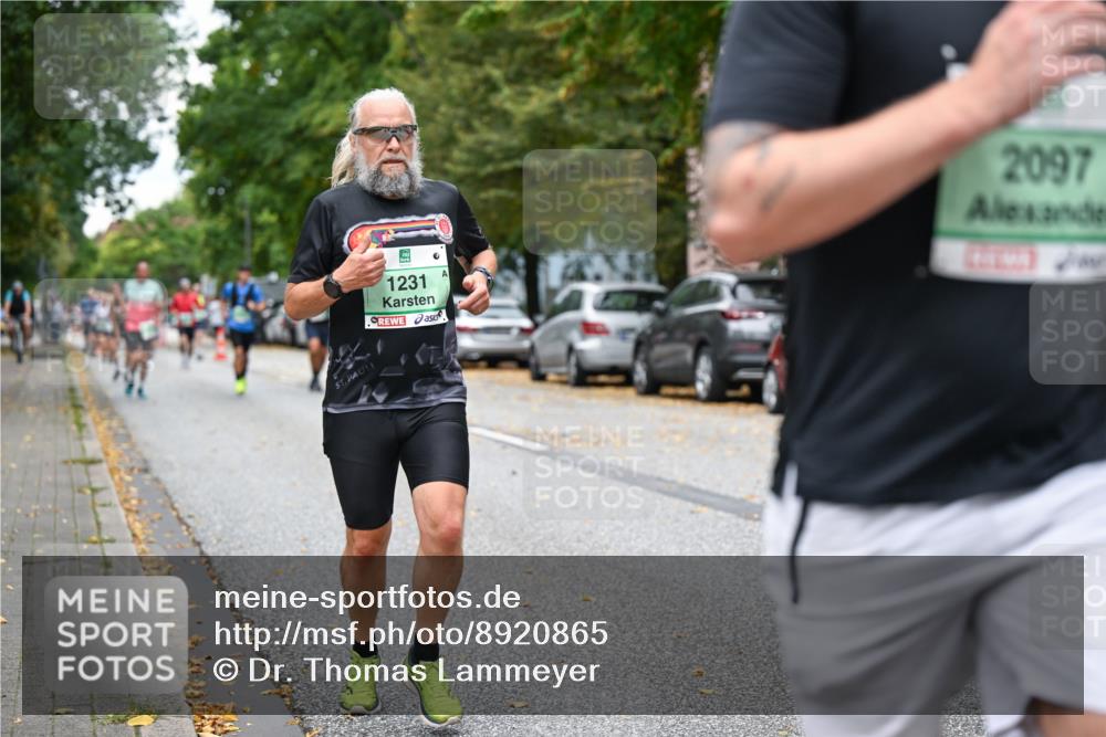 21.09.2025 - PSD Bank Halbmarathon Dr. Thomas Lammeyer http://msf.ph/oto/8920865 21.09.2025 10:40:04 Laufen 0, 1231, 2097 meine-sportfotos.de