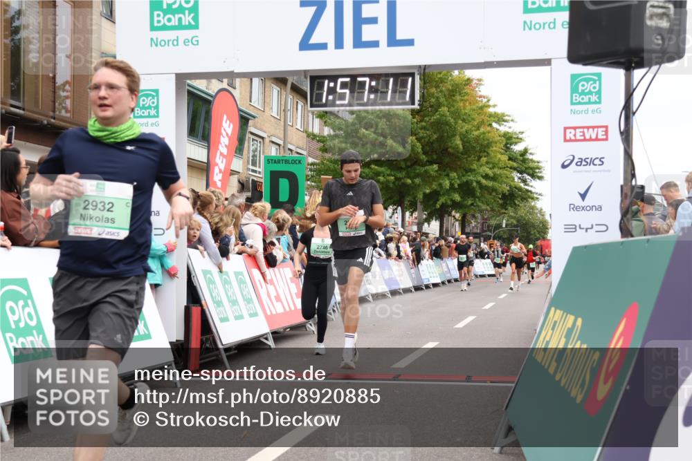 21.09.2025 - PSD Bank Halbmarathon Strokosch-Dieckow http://msf.ph/oto/8920885 21.09.2025 11:56:34 Ziel 1194, 2258, 2315, 2569, 2746, 2793, 2932 meine-sportfotos.de