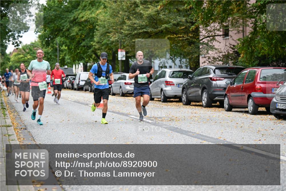 21.09.2025 - PSD Bank Halbmarathon Dr. Thomas Lammeyer http://msf.ph/oto/8920900 21.09.2025 10:40:08 Laufen 2307, 2478, 2240, 2239, 4915 meine-sportfotos.de