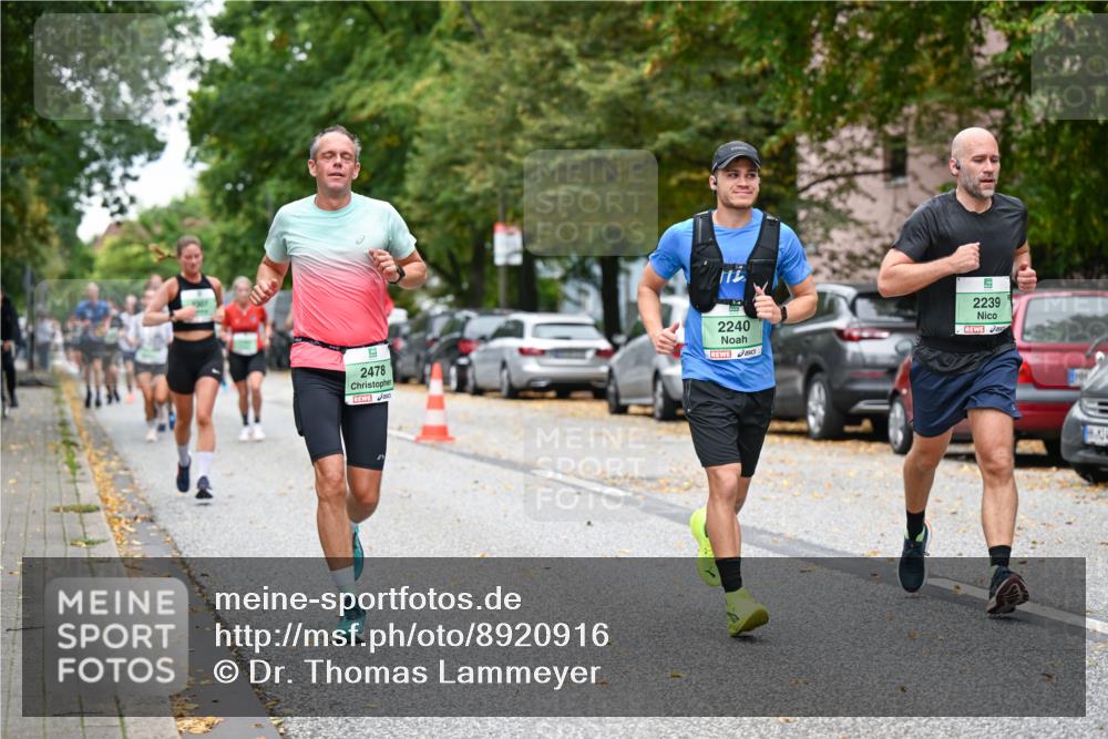 21.09.2025 - PSD Bank Halbmarathon Dr. Thomas Lammeyer http://msf.ph/oto/8920916 21.09.2025 10:40:10 Laufen 2478, 2240, 2239 meine-sportfotos.de