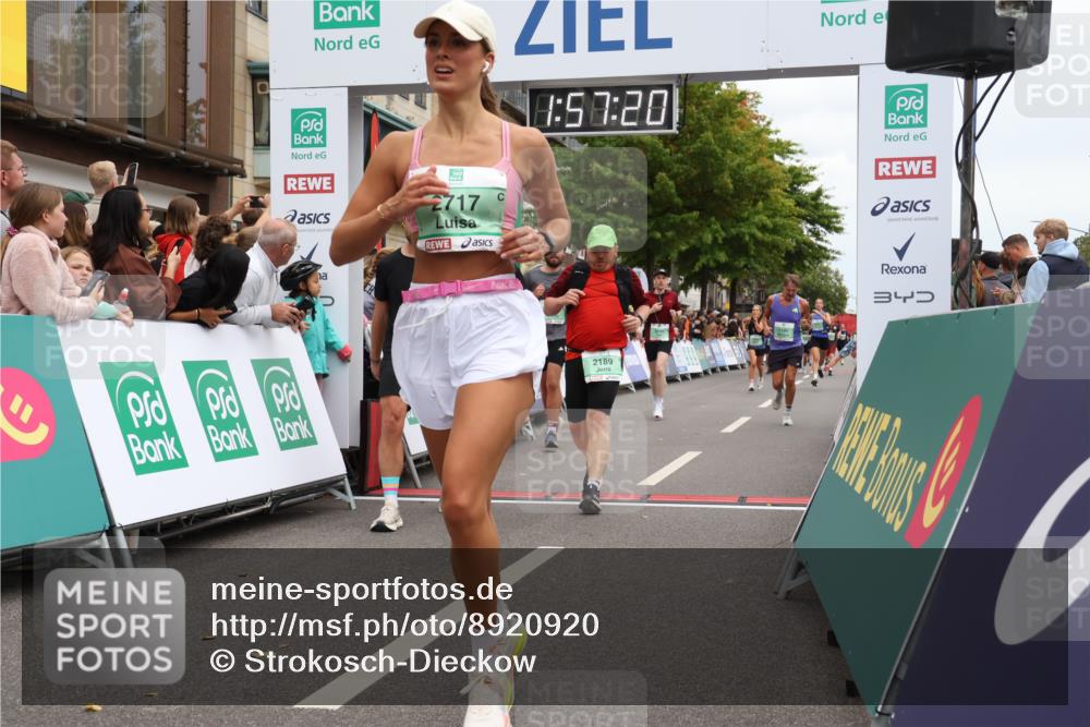 21.09.2025 - PSD Bank Halbmarathon Strokosch-Dieckow http://msf.ph/oto/8920920 21.09.2025 11:56:43 Ziel 1190, 2189, 2225, 2591, 2704, 2717, 2719, 2746, 2878 meine-sportfotos.de