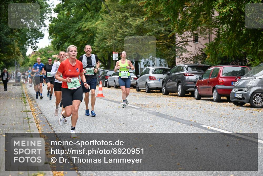 21.09.2025 - PSD Bank Halbmarathon Dr. Thomas Lammeyer http://msf.ph/oto/8920951 21.09.2025 10:40:15 Laufen 1368, 1195, 1150, 4915 meine-sportfotos.de