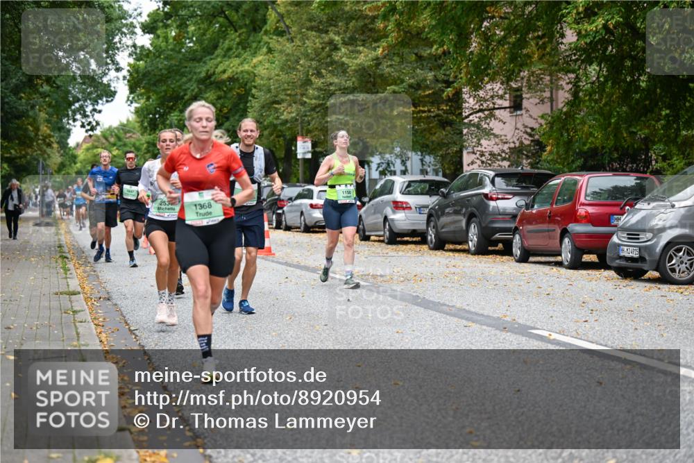 21.09.2025 - PSD Bank Halbmarathon Dr. Thomas Lammeyer http://msf.ph/oto/8920954 21.09.2025 10:40:16 Laufen 1647, 253, 1368, 1150, 4915 meine-sportfotos.de