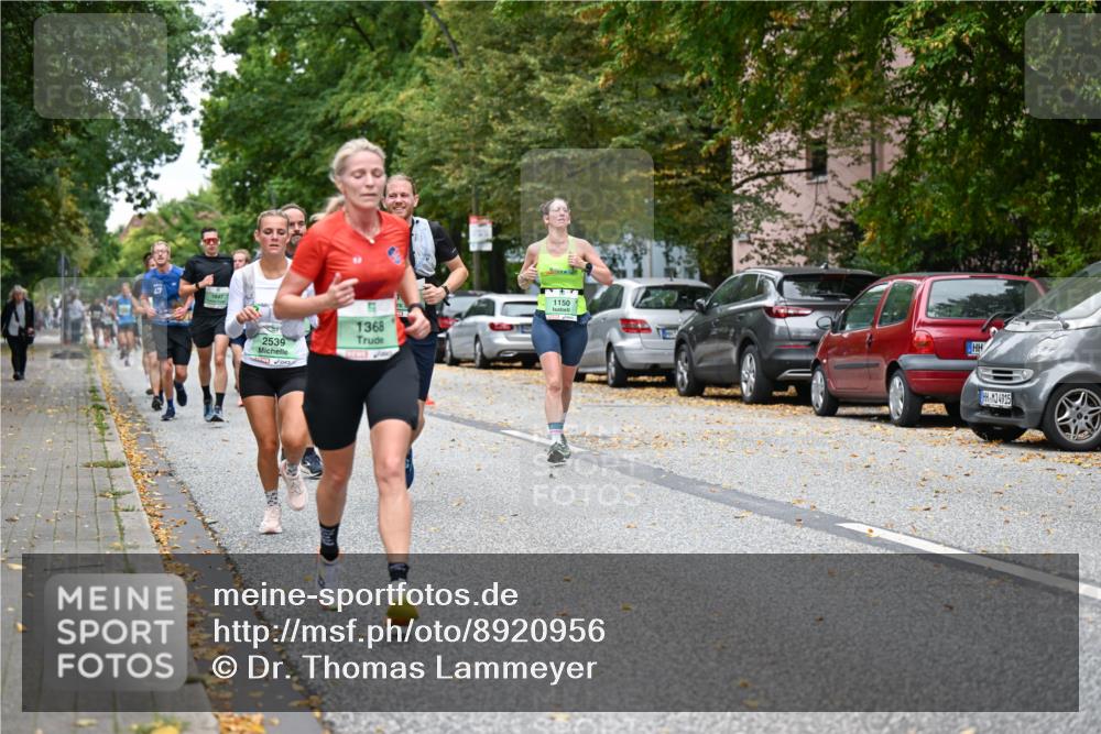 21.09.2025 - PSD Bank Halbmarathon Dr. Thomas Lammeyer http://msf.ph/oto/8920956 21.09.2025 10:40:16 Laufen 1647, 1368, 2539, 1150, 34915 meine-sportfotos.de