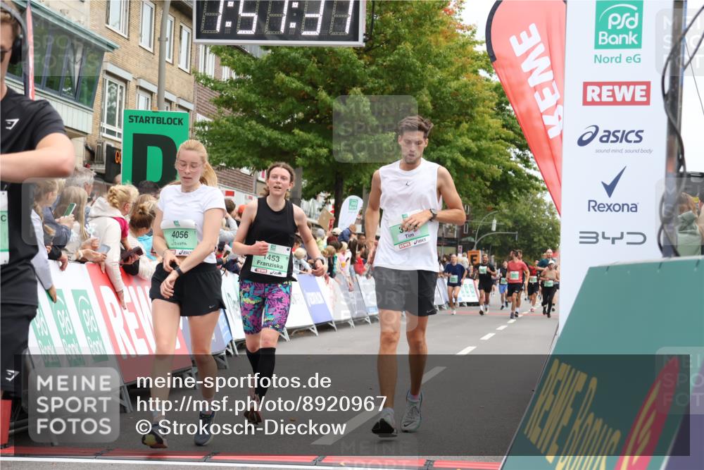 21.09.2025 - PSD Bank Halbmarathon Strokosch-Dieckow http://msf.ph/oto/8920967 21.09.2025 11:57:00 Ziel 1229, 1365, 1453, 2411, 2526, 2555, 2676, 2760, 3939, 4056 meine-sportfotos.de