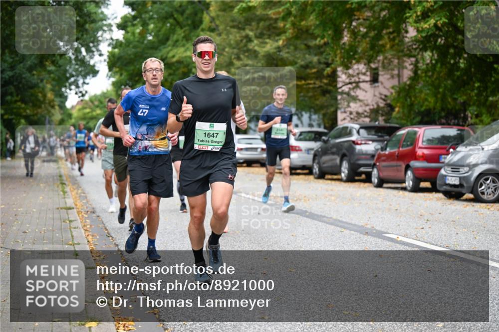 21.09.2025 - PSD Bank Halbmarathon Dr. Thomas Lammeyer http://msf.ph/oto/8921000 21.09.2025 10:40:21 Laufen 47, 5, 1647, 2141 meine-sportfotos.de