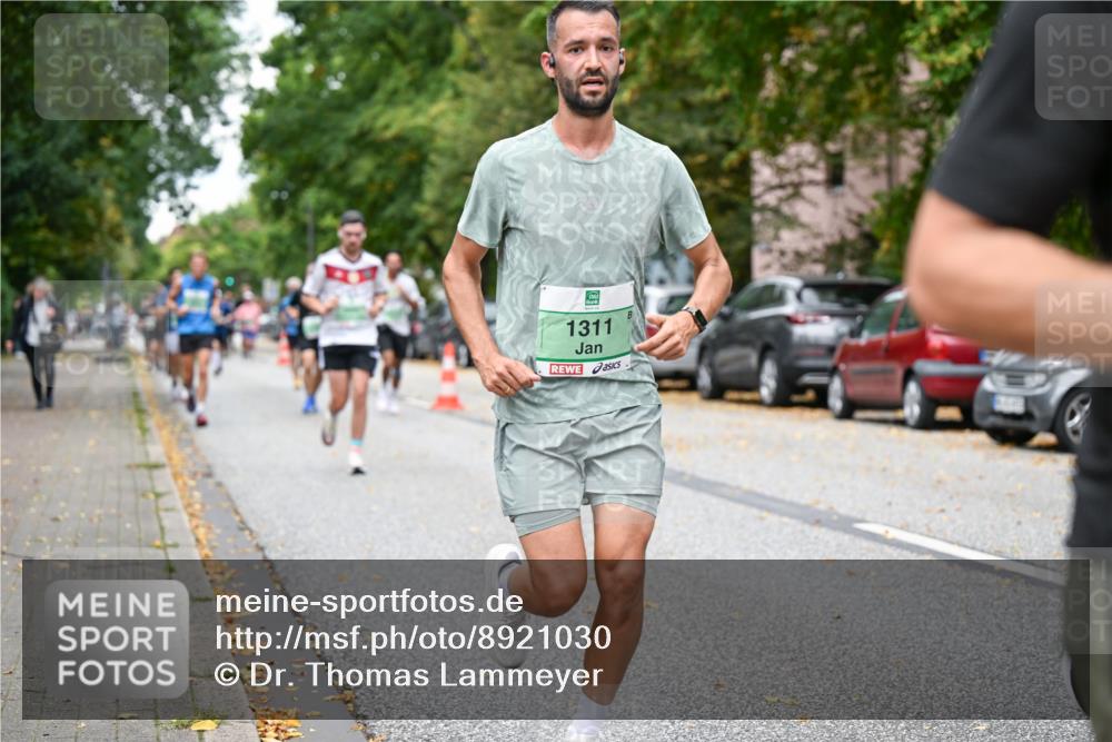21.09.2025 - PSD Bank Halbmarathon Dr. Thomas Lammeyer http://msf.ph/oto/8921030 21.09.2025 10:40:24 Laufen 1311 meine-sportfotos.de