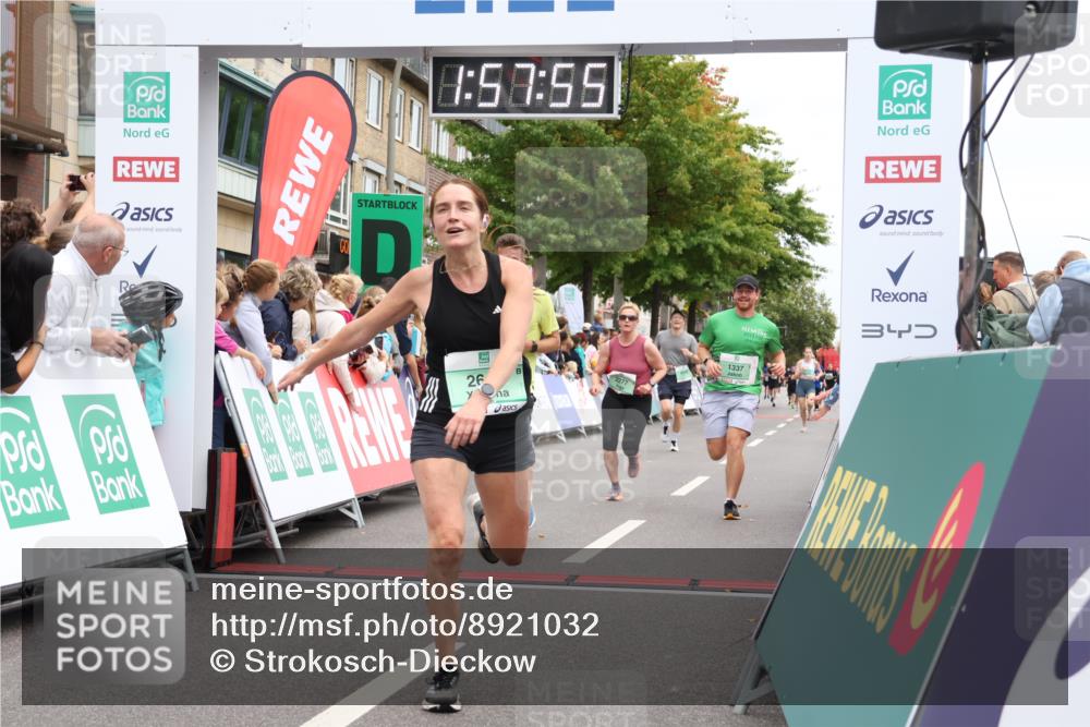 21.09.2025 - PSD Bank Halbmarathon Strokosch-Dieckow http://msf.ph/oto/8921032 21.09.2025 11:57:19 Ziel 1337, 1746, 1959, 2197, 2277, 2649, 2659, 3110, 3988, 4025 meine-sportfotos.de