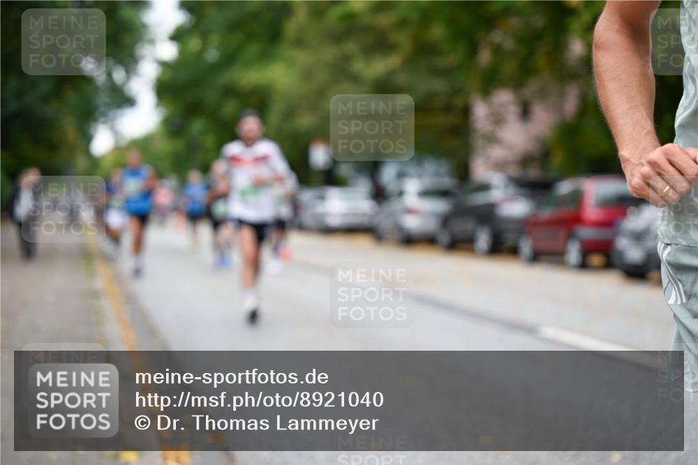 21.09.2025 - PSD Bank Halbmarathon Dr. Thomas Lammeyer http://msf.ph/oto/8921040 21.09.2025 10:40:25 Laufen  meine-sportfotos.de