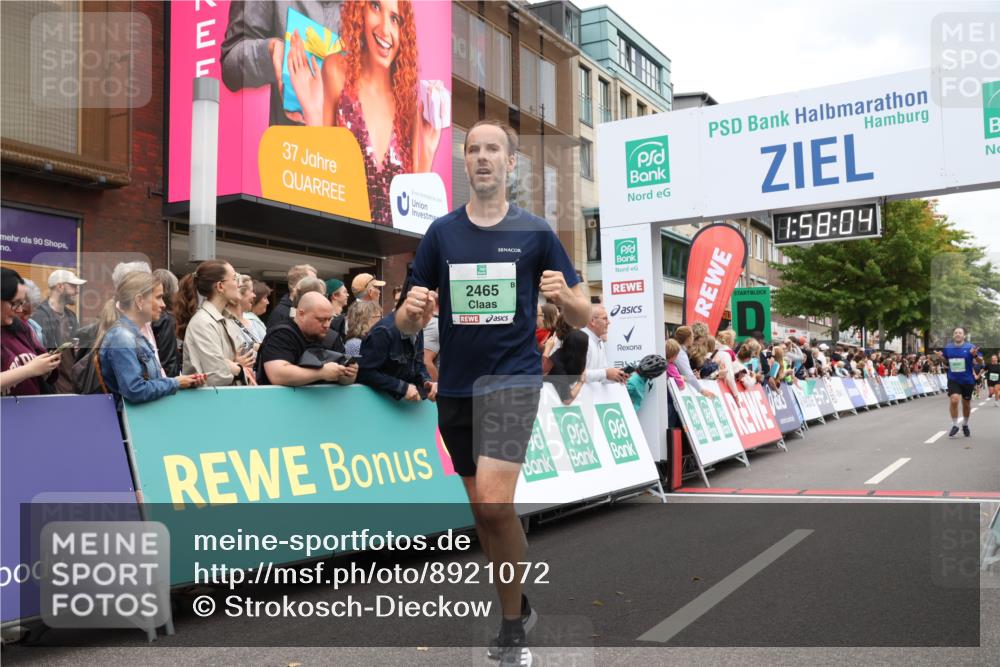 21.09.2025 - PSD Bank Halbmarathon Strokosch-Dieckow http://msf.ph/oto/8921072 21.09.2025 11:57:27 Ziel 1337, 1746, 2277, 2465, 3110, 4025, 4059 meine-sportfotos.de