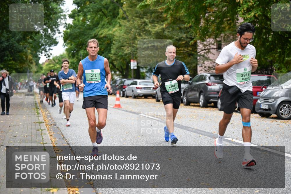 21.09.2025 - PSD Bank Halbmarathon Dr. Thomas Lammeyer http://msf.ph/oto/8921073 21.09.2025 10:40:29 Laufen 2414, 1212, 5, 2303, 2919 meine-sportfotos.de