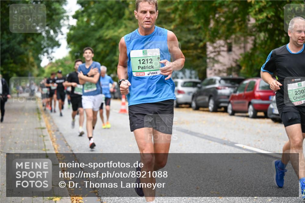 21.09.2025 - PSD Bank Halbmarathon Dr. Thomas Lammeyer http://msf.ph/oto/8921088 21.09.2025 10:40:30 Laufen 1212, 2303 meine-sportfotos.de