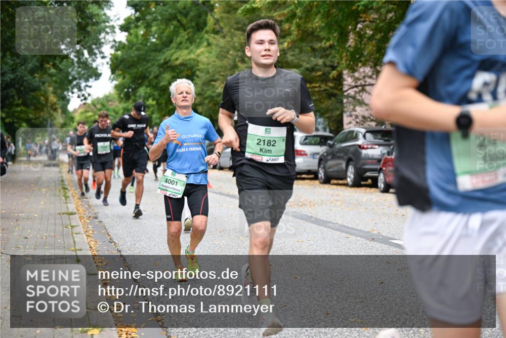 21.09.2025 - PSD Bank Halbmarathon Dr. Thomas Lammeyer http://msf.ph/oto/8921111 21.09.2025 10:40:33 Laufen 4001, 2182, 24 meine-sportfotos.de