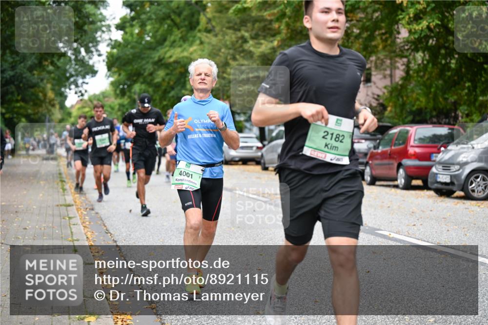 21.09.2025 - PSD Bank Halbmarathon Dr. Thomas Lammeyer http://msf.ph/oto/8921115 21.09.2025 10:40:33 Laufen 2182, 4001 meine-sportfotos.de