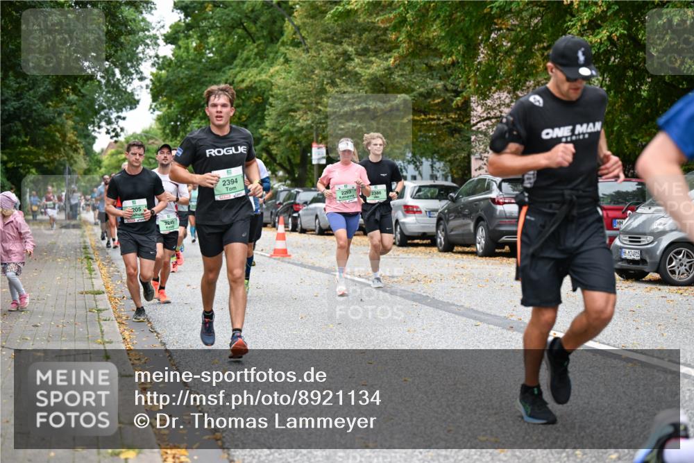 21.09.2025 - PSD Bank Halbmarathon Dr. Thomas Lammeyer http://msf.ph/oto/8921134 21.09.2025 10:40:36 Laufen 205, 2245, 2394, 2293, 2386, 4915 meine-sportfotos.de