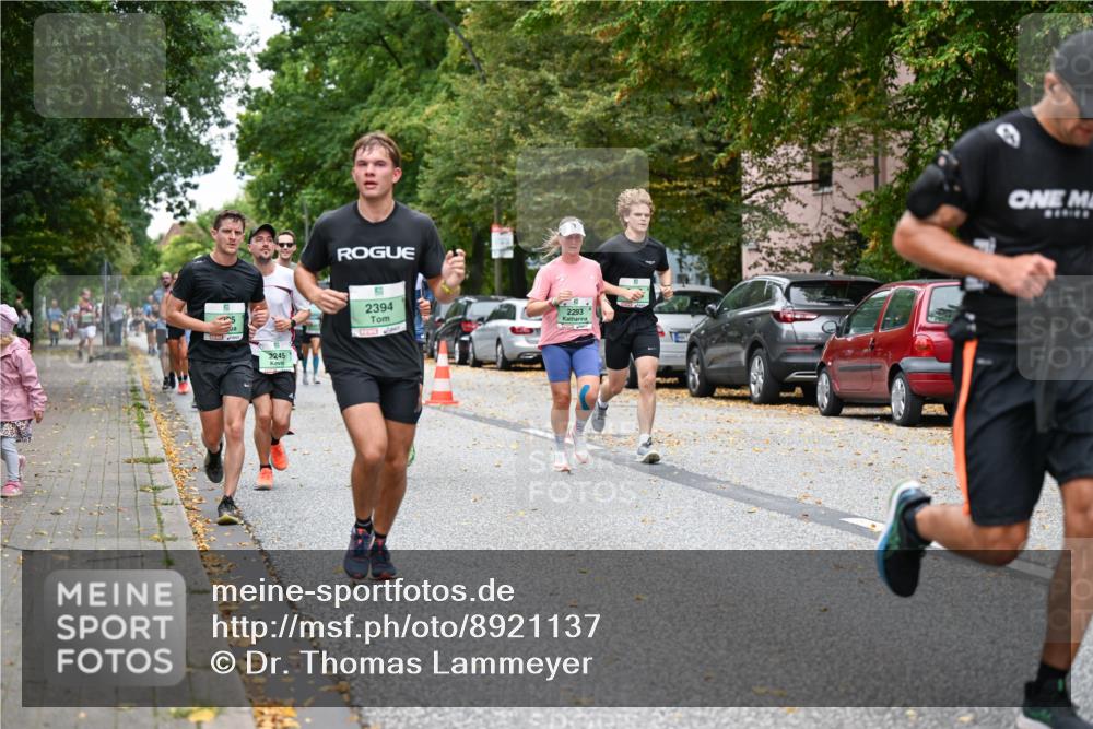 21.09.2025 - PSD Bank Halbmarathon Dr. Thomas Lammeyer http://msf.ph/oto/8921137 21.09.2025 10:40:36 Laufen 05, 2394, 2293, 2245 meine-sportfotos.de