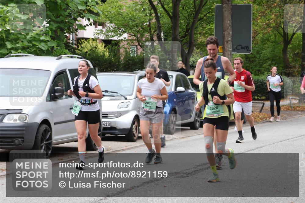 21.09.2025 - PSD Bank Halbmarathon Luisa Fischer http://msf.ph/oto/8921159 21.09.2025 12:03:15 Laufen 599, 2418, 2873, 3320, 3247 meine-sportfotos.de