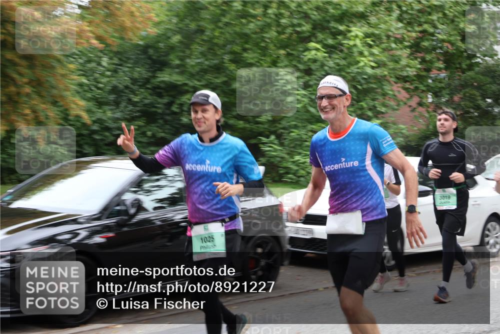 21.09.2025 - PSD Bank Halbmarathon Luisa Fischer http://msf.ph/oto/8921227 21.09.2025 12:03:26 Laufen 1025, 3019 meine-sportfotos.de