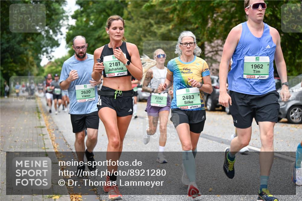 21.09.2025 - PSD Bank Halbmarathon Dr. Thomas Lammeyer http://msf.ph/oto/8921280 21.09.2025 10:40:45 Laufen 2620, 2181, 2292, 2483, 1962 meine-sportfotos.de