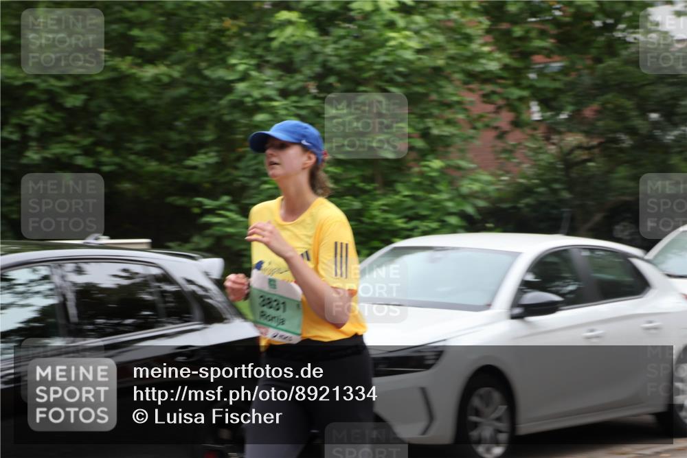 21.09.2025 - PSD Bank Halbmarathon Luisa Fischer http://msf.ph/oto/8921334 21.09.2025 12:04:00 Laufen 2831 meine-sportfotos.de