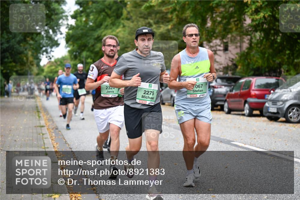 21.09.2025 - PSD Bank Halbmarathon Dr. Thomas Lammeyer http://msf.ph/oto/8921383 21.09.2025 10:40:51 Laufen 3, 2324, 2275, 067 meine-sportfotos.de