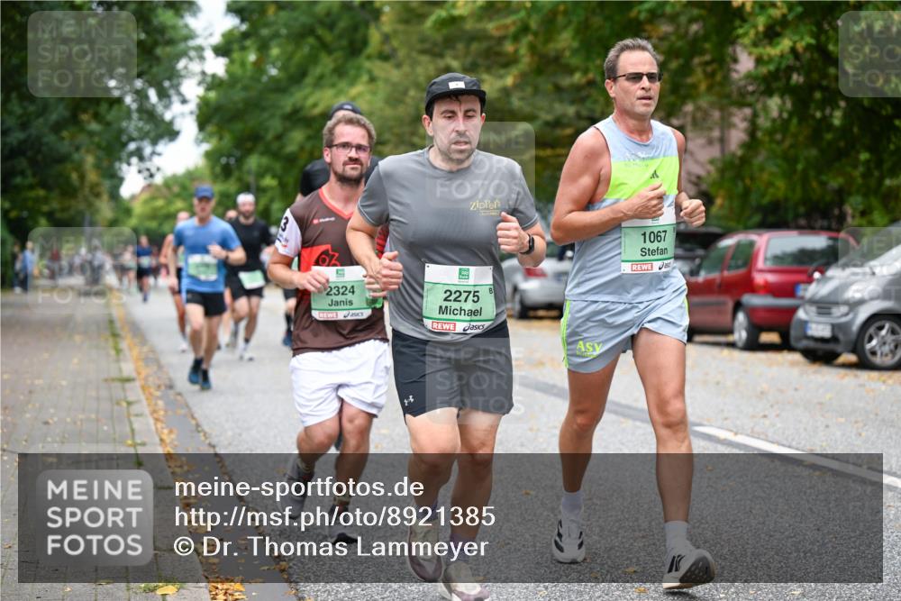 21.09.2025 - PSD Bank Halbmarathon Dr. Thomas Lammeyer http://msf.ph/oto/8921385 21.09.2025 10:40:51 Laufen 2324, 2275, 1067 meine-sportfotos.de