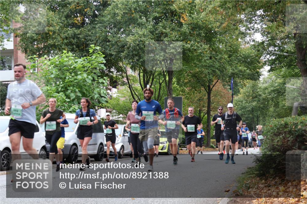 21.09.2025 - PSD Bank Halbmarathon Luisa Fischer http://msf.ph/oto/8921388 21.09.2025 12:04:24 Laufen 3171, 4023, 3551, 3496, 3337 meine-sportfotos.de