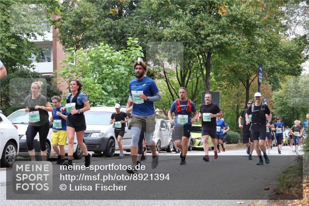 21.09.2025 - PSD Bank Halbmarathon Luisa Fischer http://msf.ph/oto/8921394 21.09.2025 12:04:25 Laufen 4023, 1050, 3172, 3415, 3496, 3337, 1207 meine-sportfotos.de