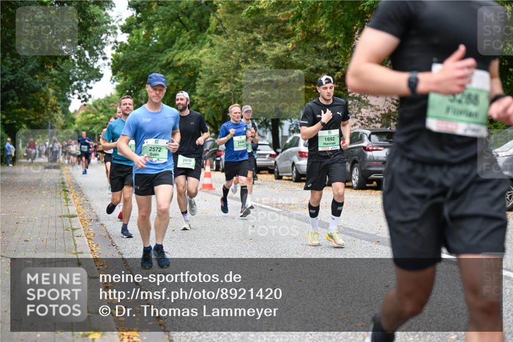 21.09.2025 - PSD Bank Halbmarathon Dr. Thomas Lammeyer http://msf.ph/oto/8921420 21.09.2025 10:40:53 Laufen 2572, 2070, 2445, 1692, 3288 meine-sportfotos.de