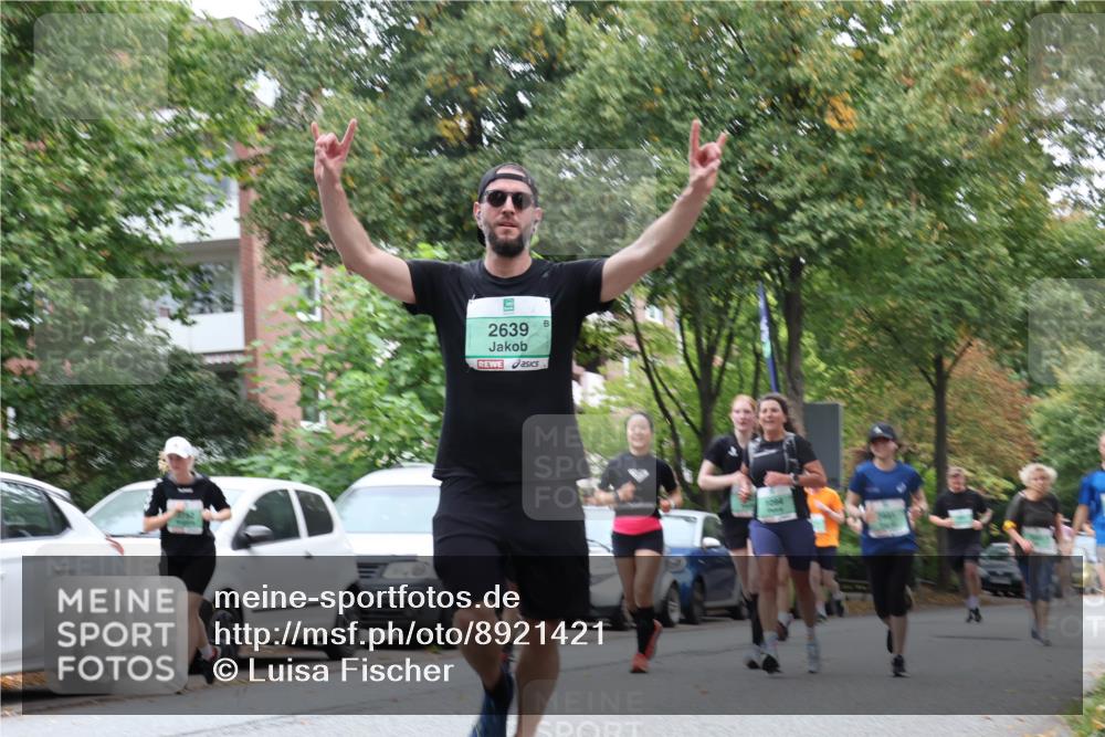 21.09.2025 - PSD Bank Halbmarathon Luisa Fischer http://msf.ph/oto/8921421 21.09.2025 12:04:29 Laufen 2639 meine-sportfotos.de