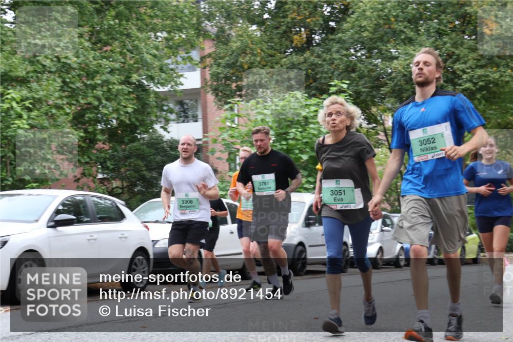 21.09.2025 - PSD Bank Halbmarathon Luisa Fischer http://msf.ph/oto/8921454 21.09.2025 12:04:35 Laufen 3308, 3781, 3051, 3052 meine-sportfotos.de