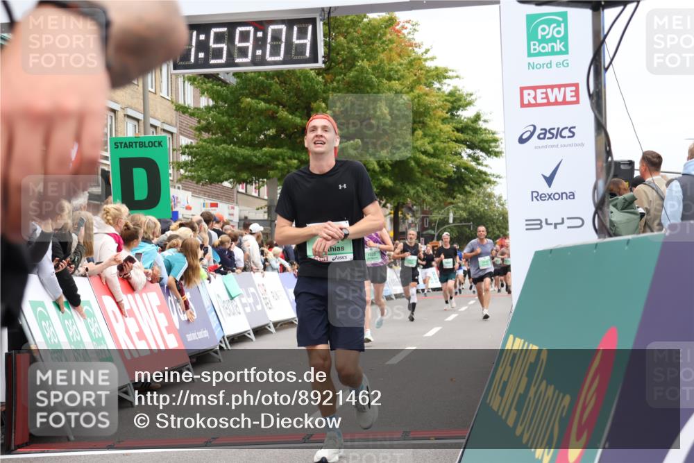 21.09.2025 - PSD Bank Halbmarathon Strokosch-Dieckow http://msf.ph/oto/8921462 21.09.2025 11:58:27 Ziel 1322, 1348, 1611, 2740, 2910, 3080 meine-sportfotos.de