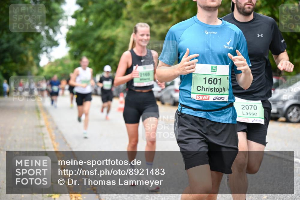 21.09.2025 - PSD Bank Halbmarathon Dr. Thomas Lammeyer http://msf.ph/oto/8921483 21.09.2025 10:40:56 Laufen 2169, 1601, 2070 meine-sportfotos.de