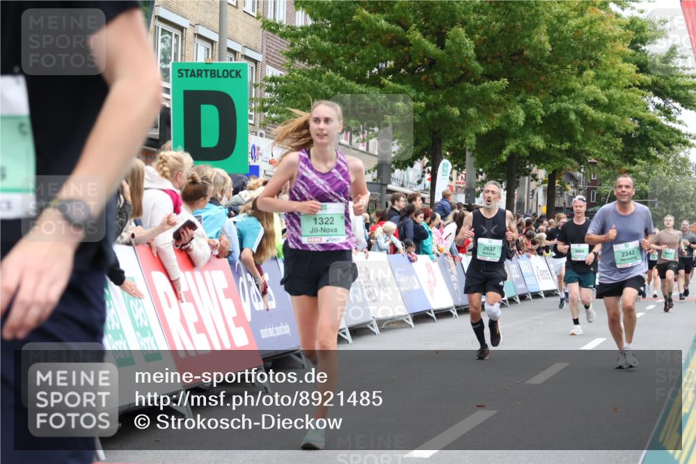 21.09.2025 - PSD Bank Halbmarathon Strokosch-Dieckow http://msf.ph/oto/8921485 21.09.2025 11:58:30 Ziel 1322, 1348, 1611, 2343, 2637, 3080 meine-sportfotos.de