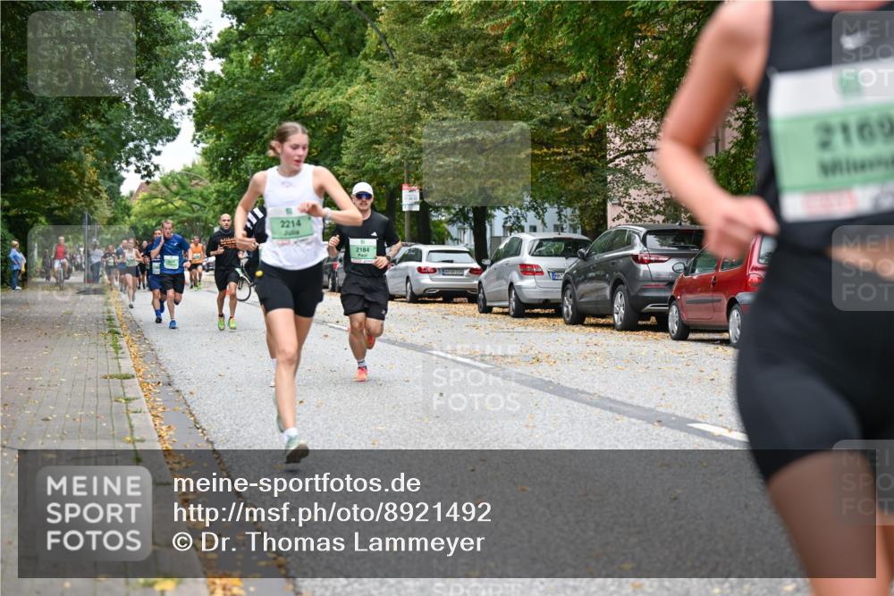 21.09.2025 - PSD Bank Halbmarathon Dr. Thomas Lammeyer http://msf.ph/oto/8921492 21.09.2025 10:40:57 Laufen 2214, 2184, 2169 meine-sportfotos.de
