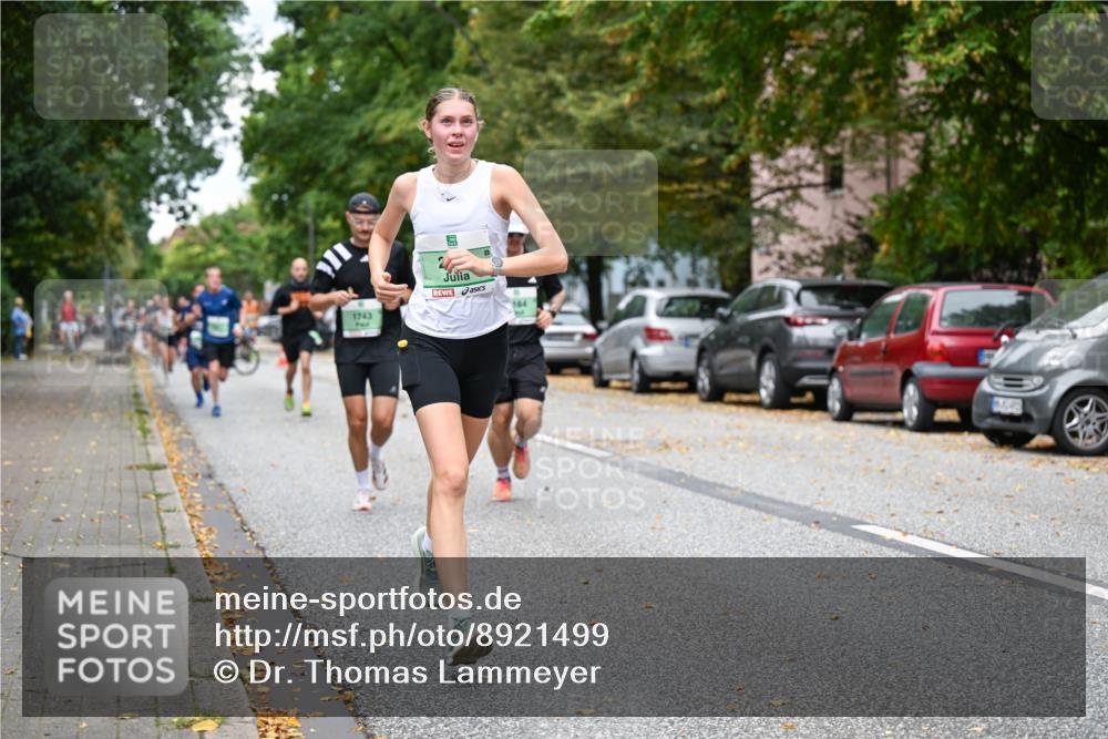 21.09.2025 - PSD Bank Halbmarathon Dr. Thomas Lammeyer http://msf.ph/oto/8921499 21.09.2025 10:40:58 Laufen 1743 meine-sportfotos.de