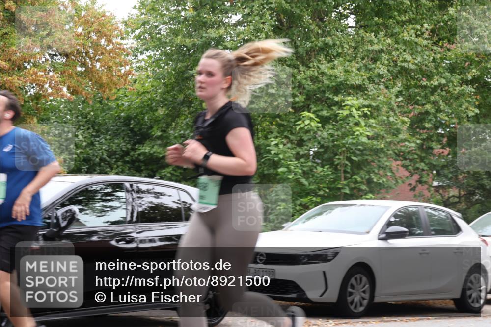 21.09.2025 - PSD Bank Halbmarathon Luisa Fischer http://msf.ph/oto/8921500 21.09.2025 12:04:56 Laufen 1199 meine-sportfotos.de