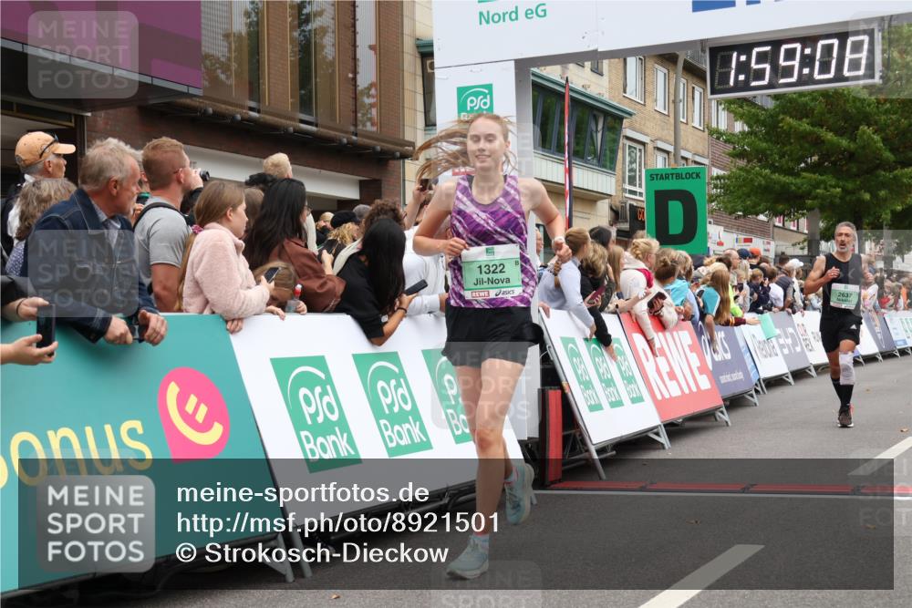 21.09.2025 - PSD Bank Halbmarathon Strokosch-Dieckow http://msf.ph/oto/8921501 21.09.2025 11:58:31 Ziel 1322, 1348, 1611, 2343, 2637, 3080, 3960 meine-sportfotos.de