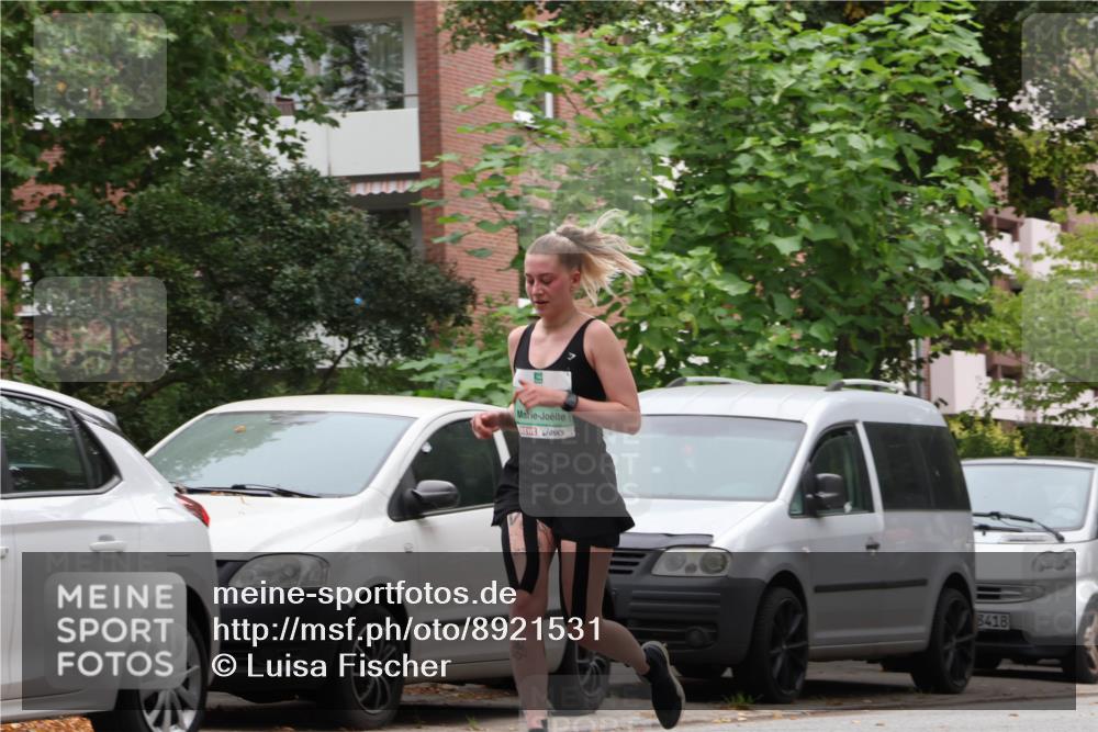 21.09.2025 - PSD Bank Halbmarathon Luisa Fischer http://msf.ph/oto/8921531 21.09.2025 12:05:05 Laufen 3418 meine-sportfotos.de