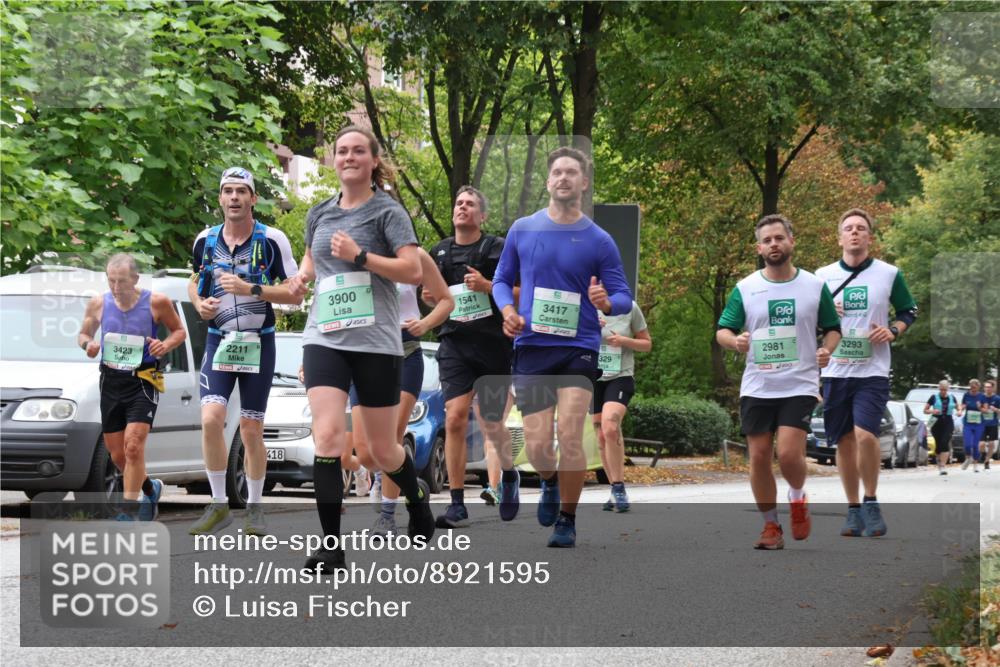 21.09.2025 - PSD Bank Halbmarathon Luisa Fischer http://msf.ph/oto/8921595 21.09.2025 12:05:32 Laufen 3900, 1541, 3417, 3423, 2211, 418, 2981, 3293, 329 meine-sportfotos.de