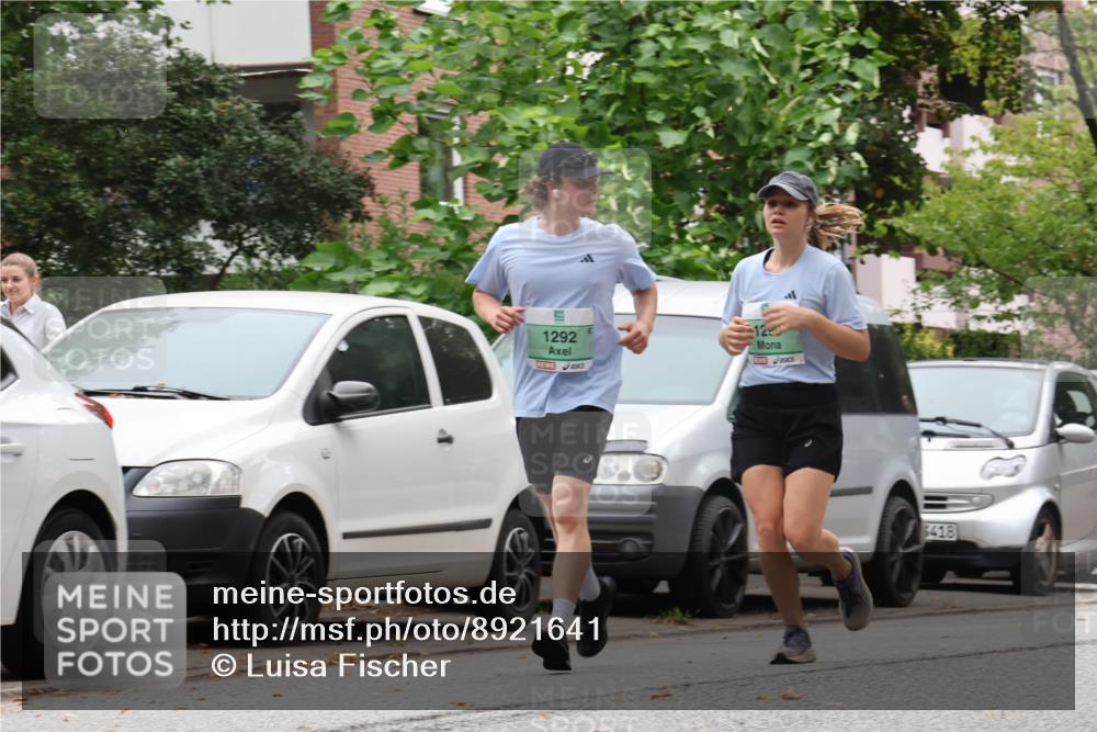 21.09.2025 - PSD Bank Halbmarathon Luisa Fischer http://msf.ph/oto/8921641 21.09.2025 12:05:56 Laufen 1292, 1299, 6418 meine-sportfotos.de