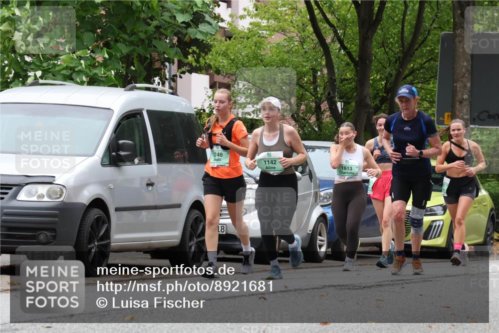 21.09.2025 - PSD Bank Halbmarathon Luisa Fischer http://msf.ph/oto/8921681 21.09.2025 12:06:25 Laufen 246, 5, 1142, 1613, 18 meine-sportfotos.de