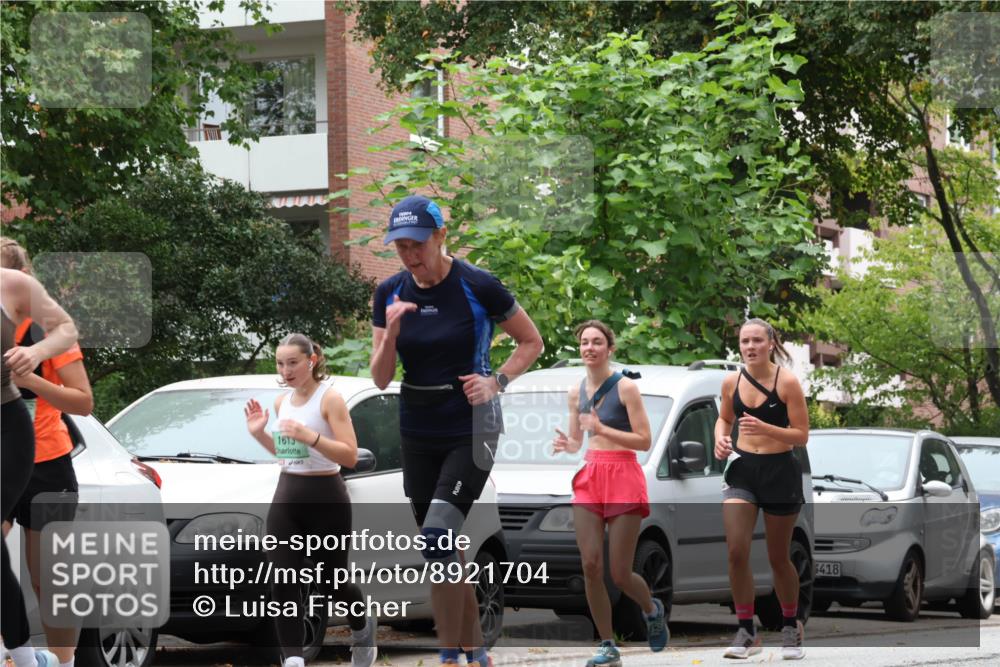 21.09.2025 - PSD Bank Halbmarathon Luisa Fischer http://msf.ph/oto/8921704 21.09.2025 12:06:29 Laufen 1613, 6418 meine-sportfotos.de