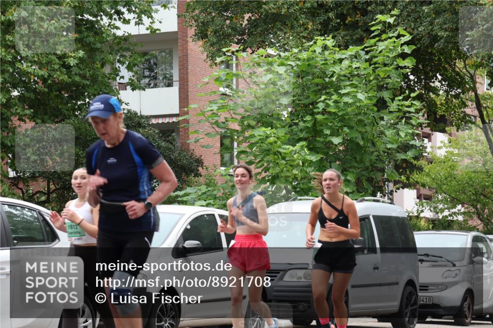 21.09.2025 - PSD Bank Halbmarathon Luisa Fischer http://msf.ph/oto/8921708 21.09.2025 12:06:30 Laufen 1613, 6418 meine-sportfotos.de