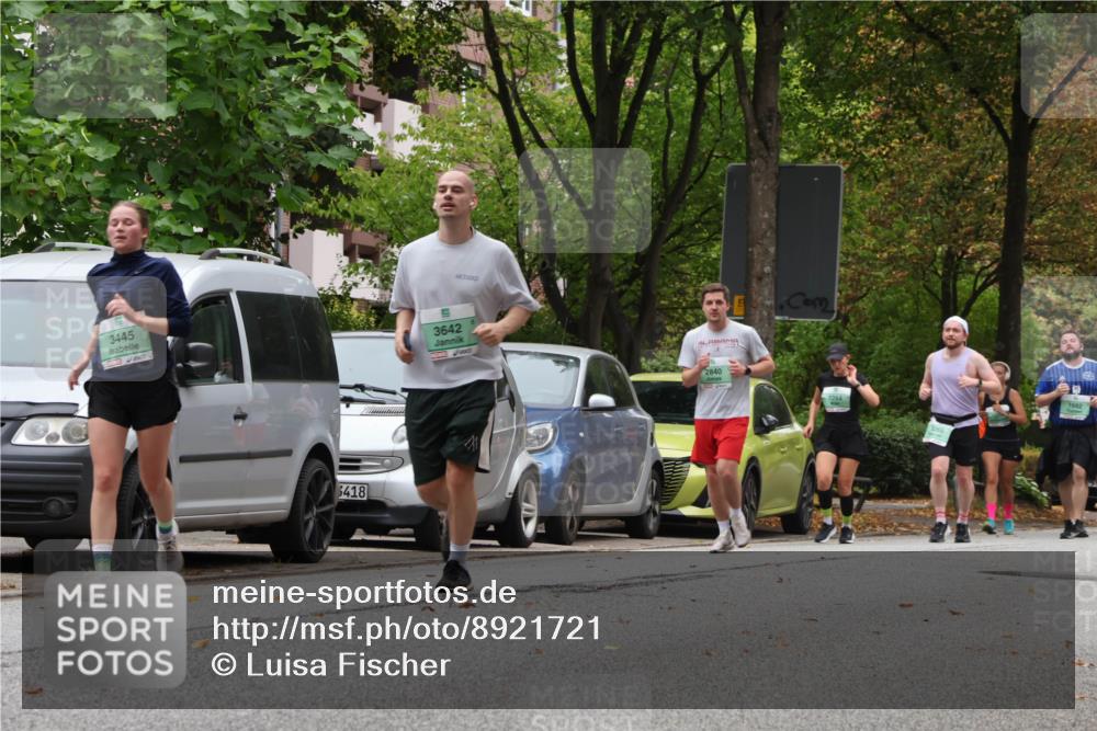21.09.2025 - PSD Bank Halbmarathon Luisa Fischer http://msf.ph/oto/8921721 21.09.2025 12:06:34 Laufen 3445, 3418, 3642, 2840, 3265, 1682 meine-sportfotos.de