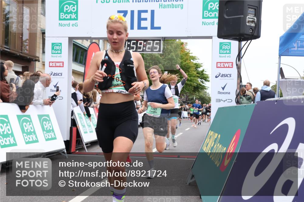 21.09.2025 - PSD Bank Halbmarathon Strokosch-Dieckow http://msf.ph/oto/8921724 21.09.2025 11:58:48 Ziel 1107, 1521, 2324, 2482, 2622, 2826, 2928, 2961, 3170, 3301, 3521 meine-sportfotos.de