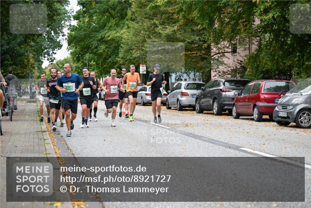 21.09.2025 - PSD Bank Halbmarathon Dr. Thomas Lammeyer http://msf.ph/oto/8921727 21.09.2025 10:41:11 Laufen 1722, 3941, 2060, 1273, 4915 meine-sportfotos.de