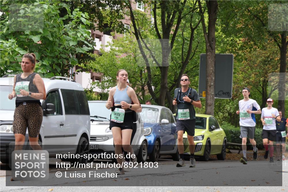 21.09.2025 - PSD Bank Halbmarathon Luisa Fischer http://msf.ph/oto/8921803 21.09.2025 12:06:49 Laufen 3124, 6418, 3672, 3385, 1552, 1474 meine-sportfotos.de