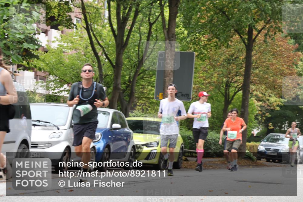21.09.2025 - PSD Bank Halbmarathon Luisa Fischer http://msf.ph/oto/8921811 21.09.2025 12:06:50 Laufen 6418 meine-sportfotos.de