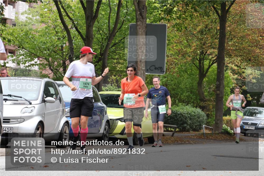 21.09.2025 - PSD Bank Halbmarathon Luisa Fischer http://msf.ph/oto/8921832 21.09.2025 12:06:54 Laufen 3418, 9, 1474, 3690, 3219, 3111, 2956 meine-sportfotos.de